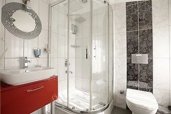بنديك مارين