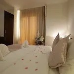 بنديك مارين فندق